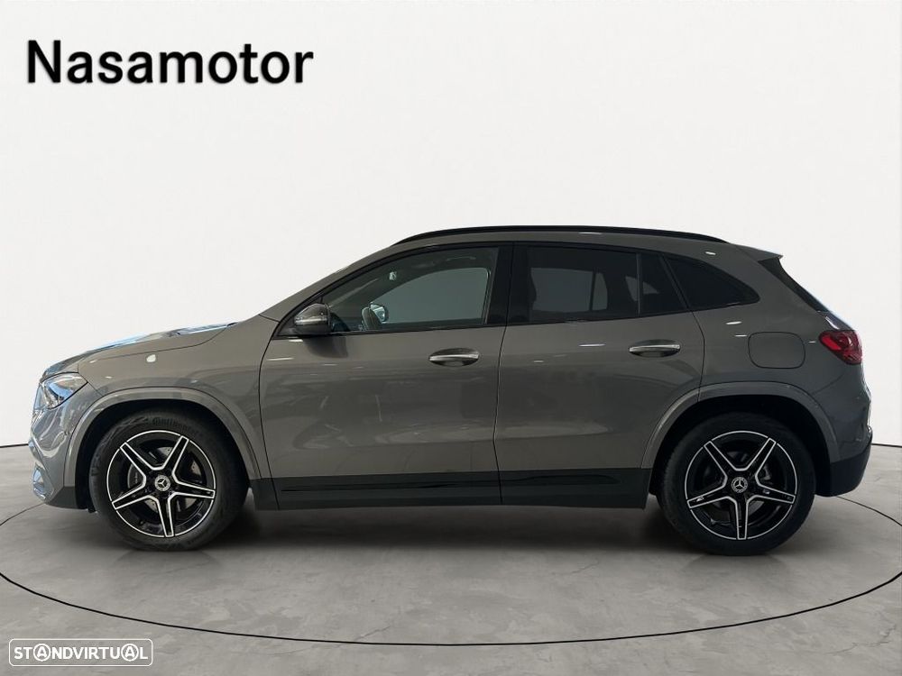 Mercedes-Benz GLA 180 - 8