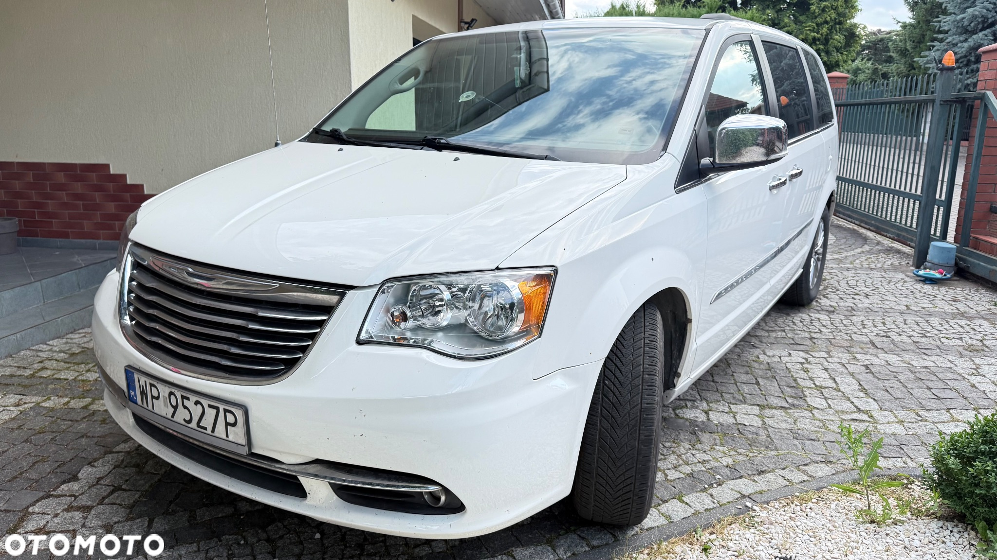 Chrysler Town & Country 3.6 Touring - 2