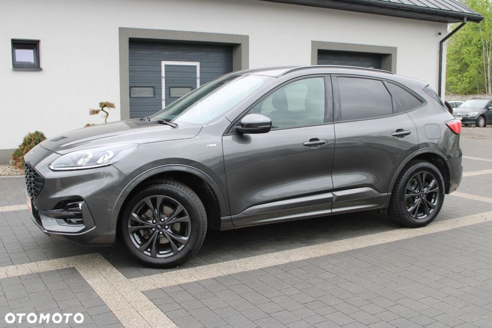 Ford Kuga - 3