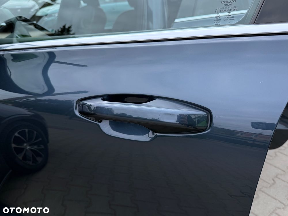 Volvo V60 B4 B Geartronic Momentum Pro - 21