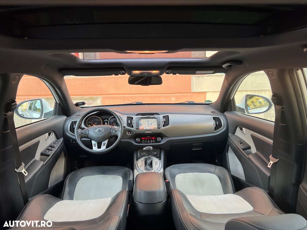 Kia Sportage 2,0 CRDI AWD Aut. Platinum - 12