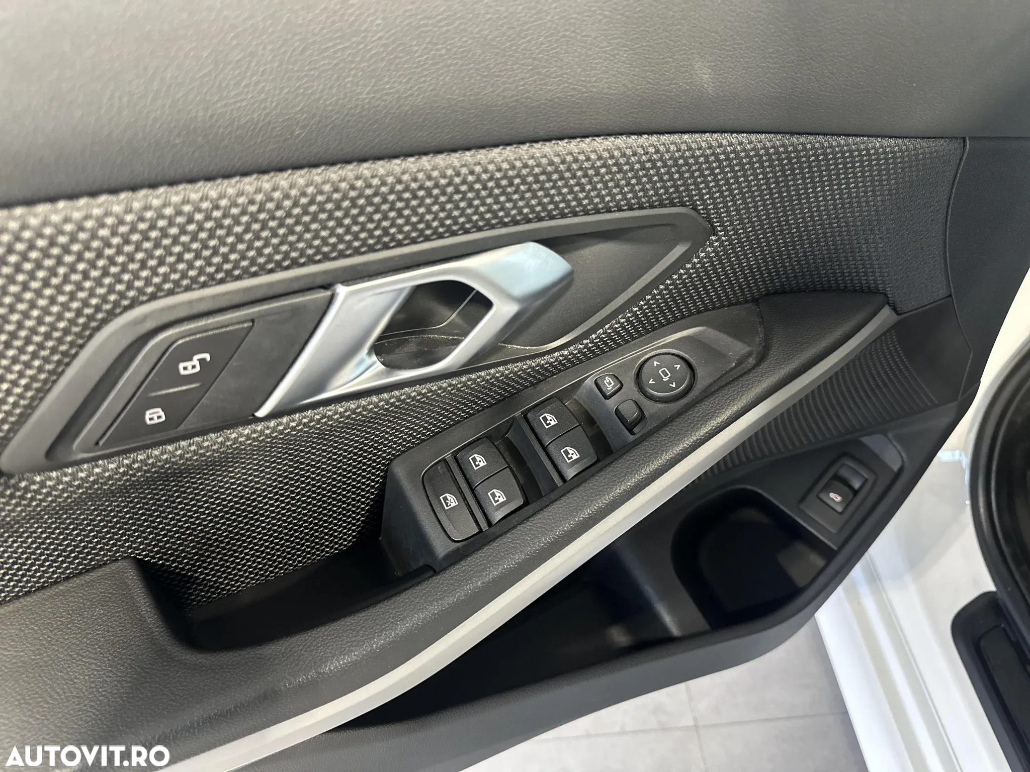 BMW Seria 3 320d Touring xDrive Aut. - 14