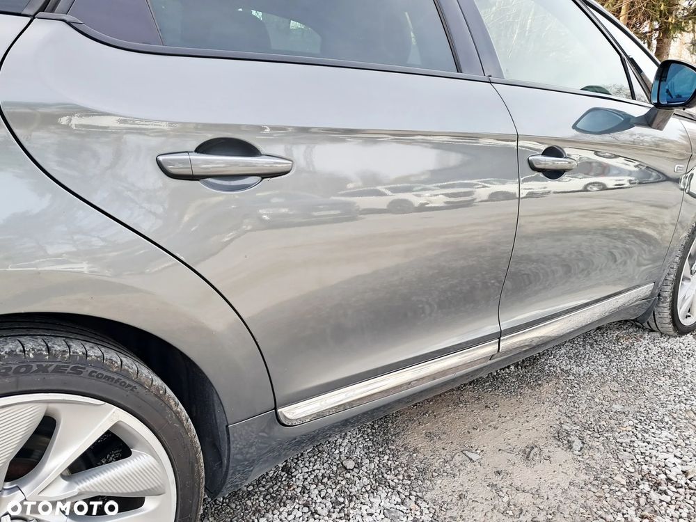 Citroën DS5 2.0 HDi Hybrid4 SoChic MCP - 19