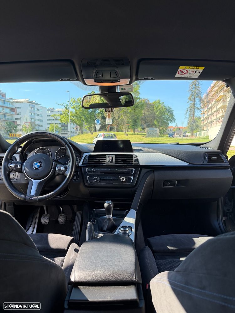 BMW 318 d Pack M - 5