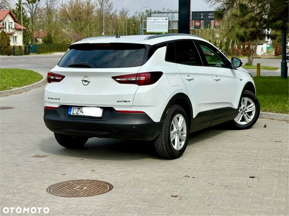 Opel Grandland X 1.5 D Start/Stop Business Elegance - 3