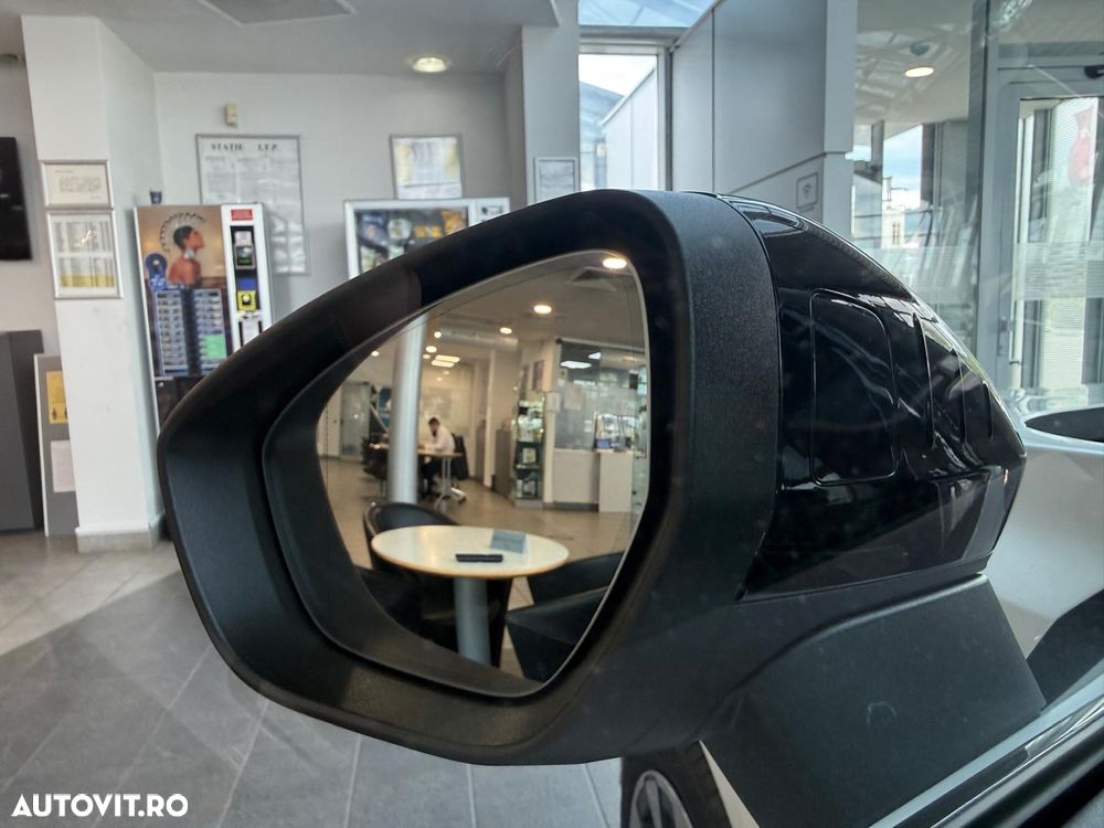 Audi Q3 1.5 35 TFSI S tronic MHEV S Line - 9