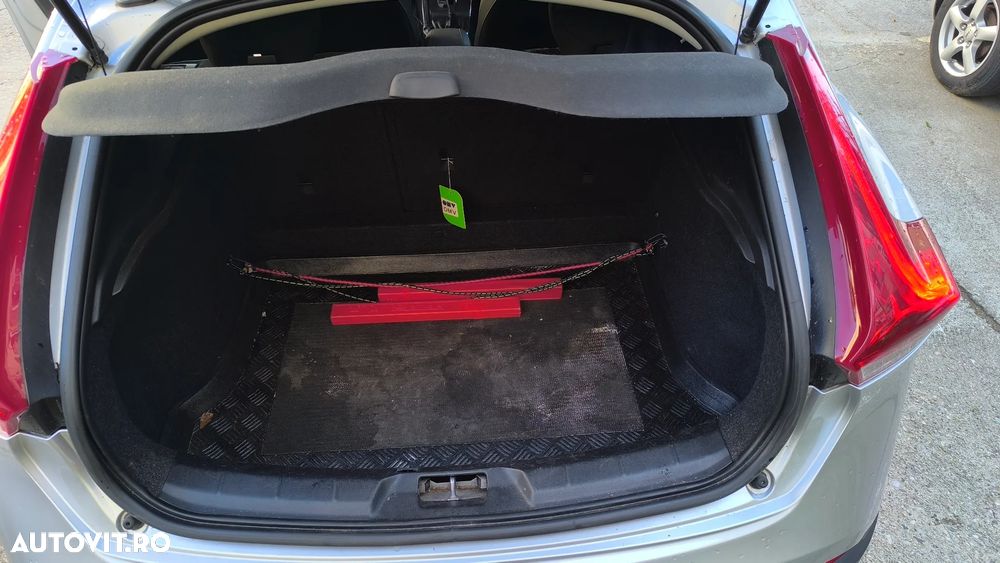 Volvo V40 D2 RDesign - 10