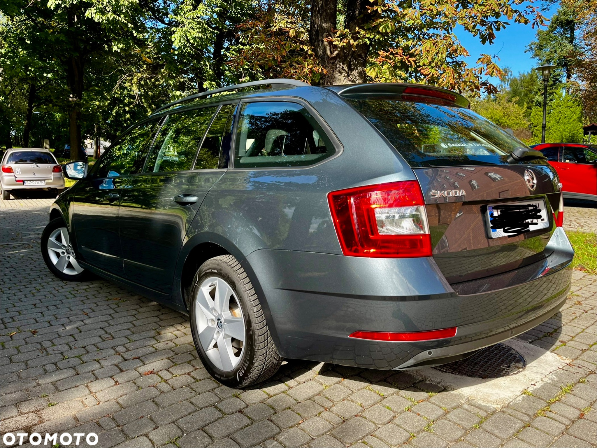 Skoda Octavia 2.0 TDI 4x4 Ambition DSG - 4