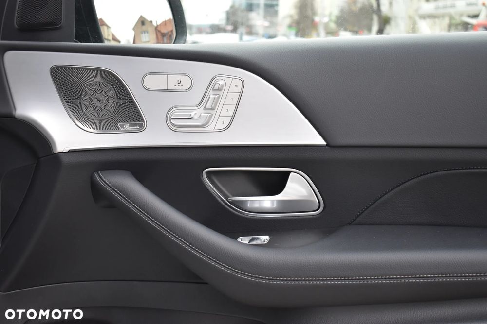 Mercedes-Benz GLE 300 d 4Matic 9G-TRONIC AMG Line Advanced Plus - 21