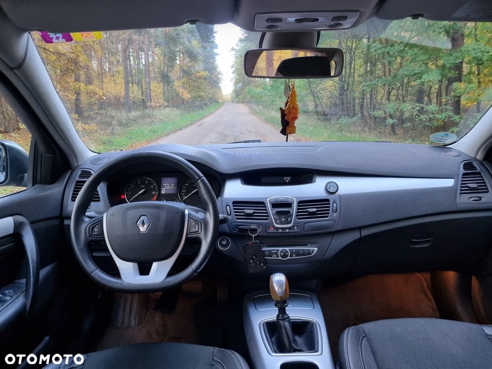 Renault Laguna - 11