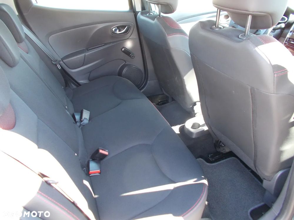 Renault Clio 1.2 16V 75 Dynamique - 15