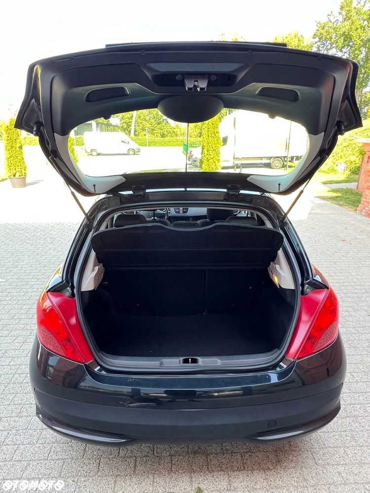 Peugeot 207 1.4 Presence Grand Prix - 8