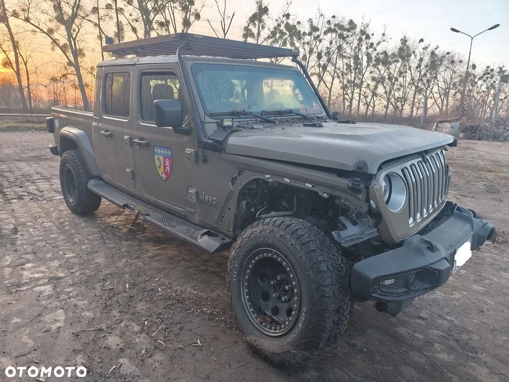 Jeep Gladiator - 2