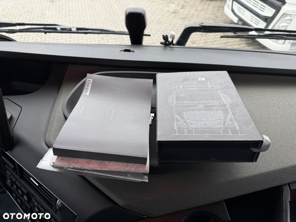 Volvo FH 2023 volvo XL 460 zwykły silnik na zwykłym turbo FULL LED klima z Niemiec - 41