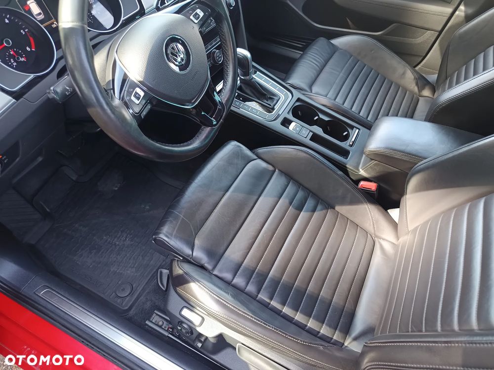 Volkswagen Passat 2.0 TDI SCR (BlueMotion Tech) 4Mot DSG Highline - 14