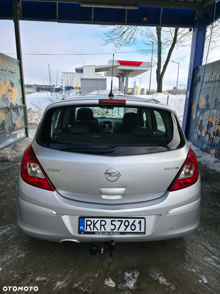 Opel Corsa - 4