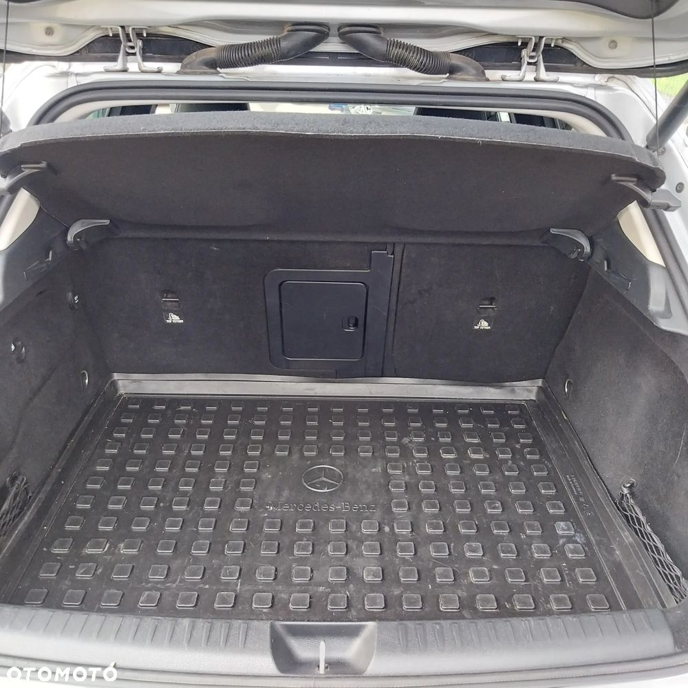 Mercedes-Benz GLA 200 (CDI) d - 20