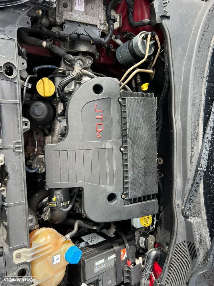 Alfa Romeo MiTo 1.3 JTD Distinctive - 16