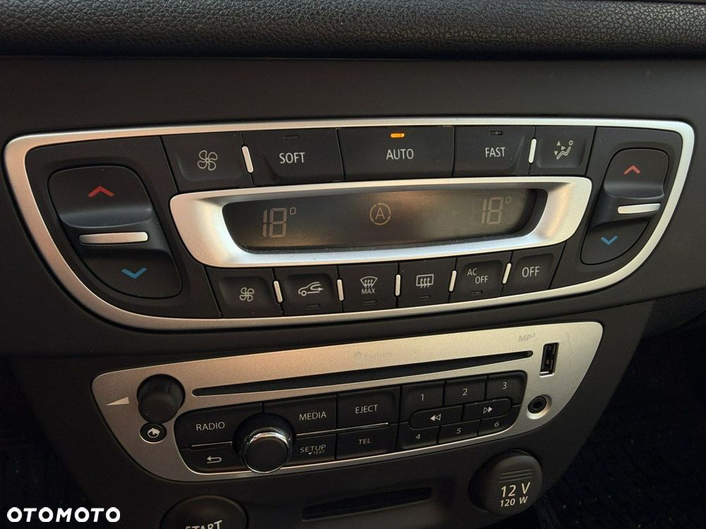 Renault Megane 1.4 16V TCE Bose Edition - 25