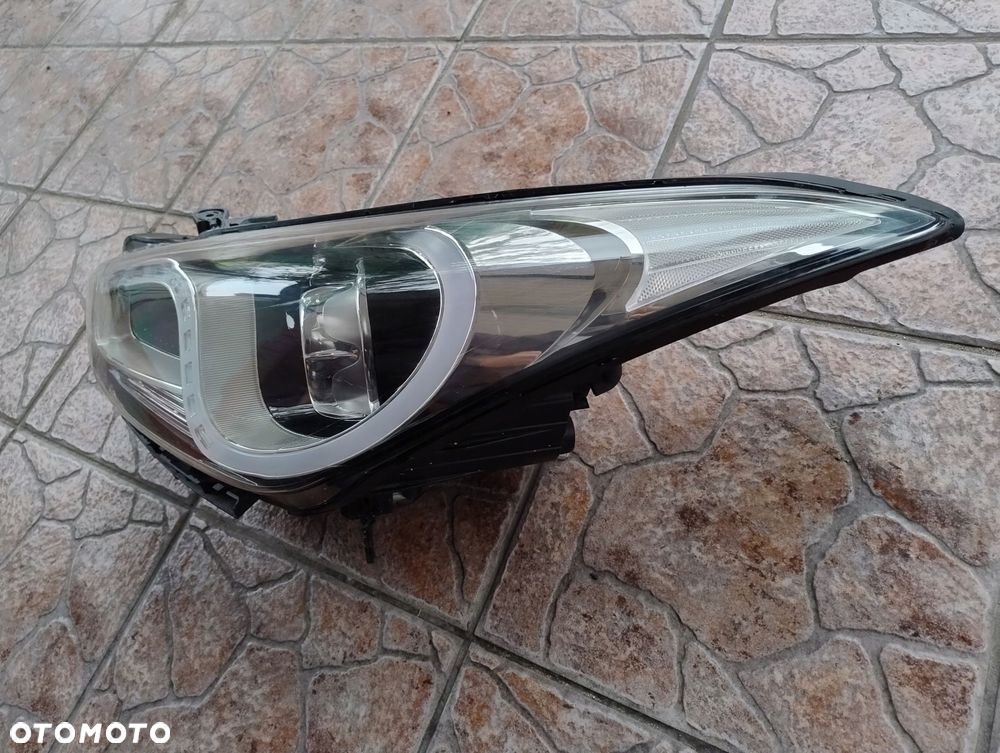lampa lewa xenon led hyundai i40 92101-3z100 - 2