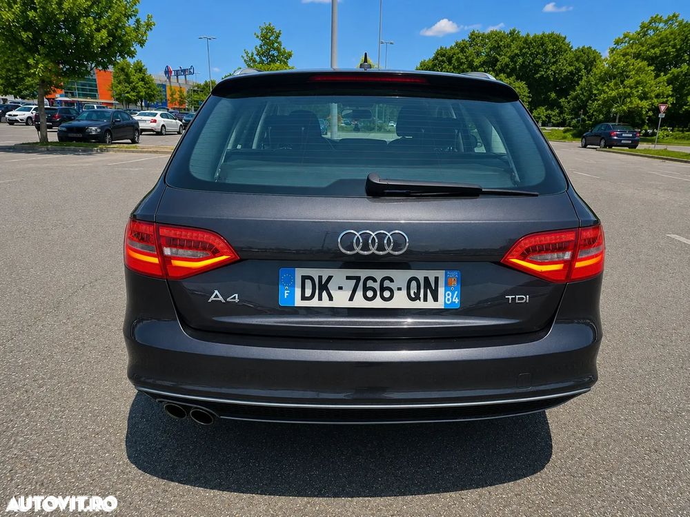 Audi A4 Limuzina 2.0 TDI DPF S line Sportpaket - 16
