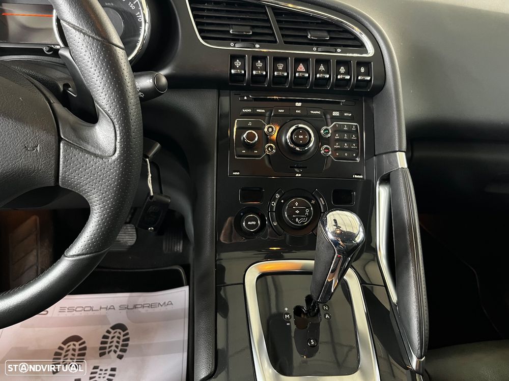Peugeot 3008 1.6 HDi Sport CMP6 - 17