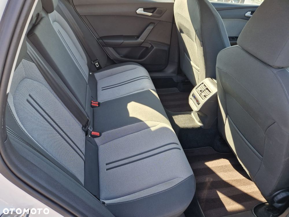 Seat Leon Sportstourer 2.0 TDI Style DSG - 18