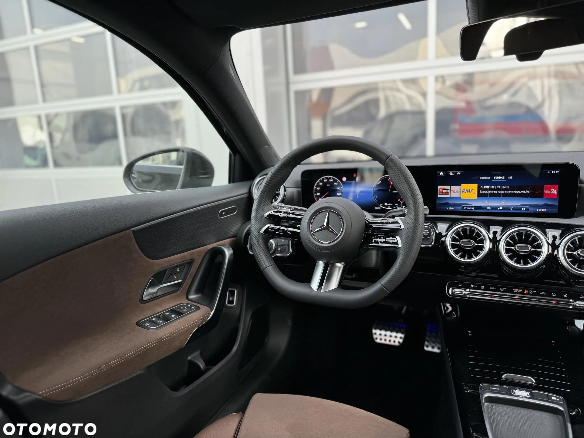 Mercedes-Benz Klasa A 250 e PHEV AMG Line 8G-DCT - 13
