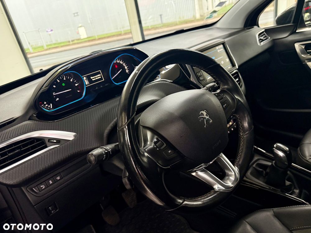 Peugeot 2008 PureTech 110 Stop&Start Allure - 11