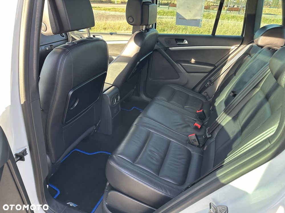 Volkswagen Tiguan 2.0 TDI SCR 4MOTION BlueMotion Technology DSG Sport & Style - 3