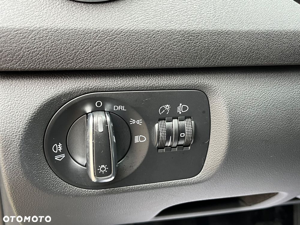 Audi A3 Sportback 1.6 Ambiente - 21