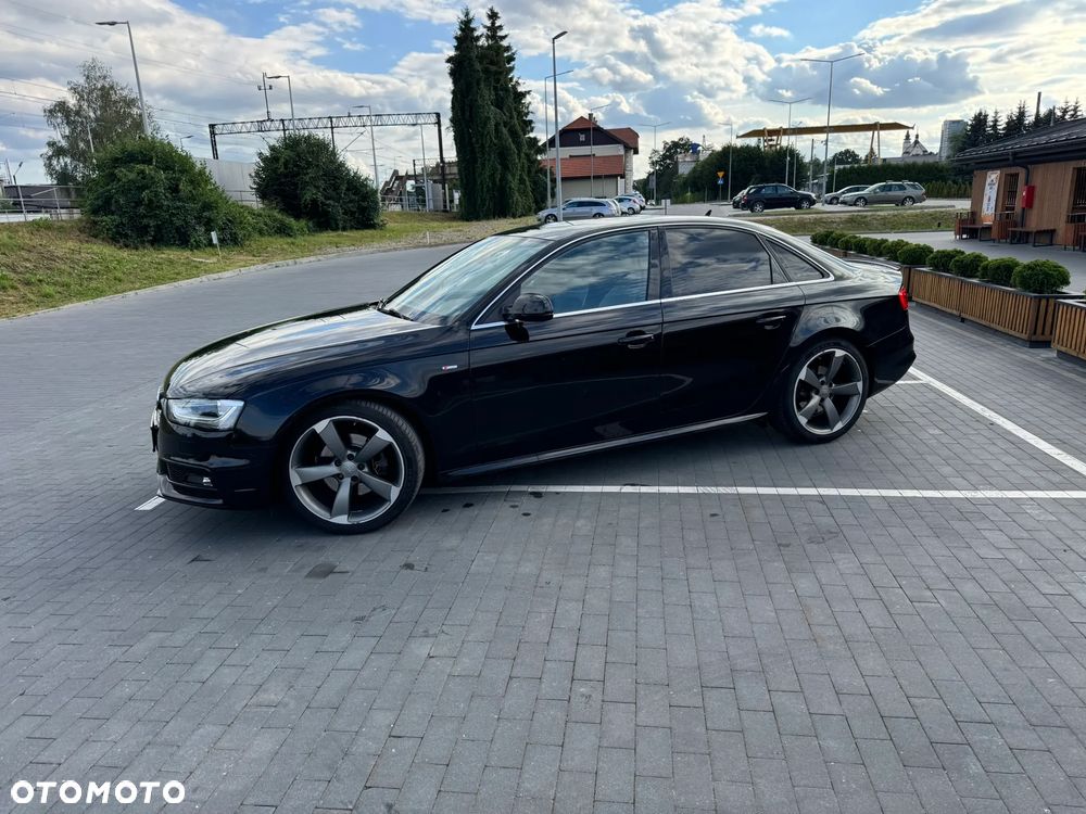 Audi A4 Limousine 2.0 TDI DPF quattro S tronic S line Sportpaket - 2
