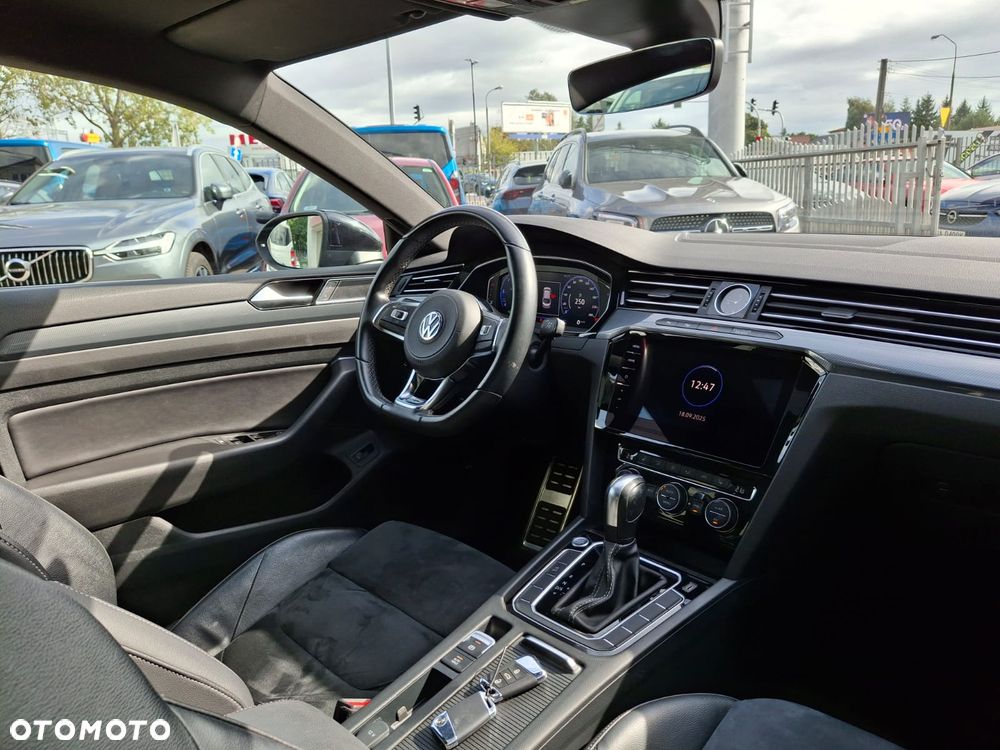 Volkswagen Arteon 2.0 TDI SCR DSG R-Line Edition - 22