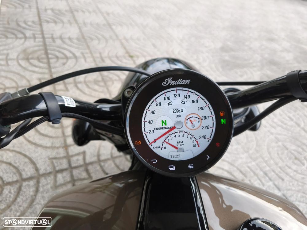 Indian Scout Bobber Limited Tech - 7