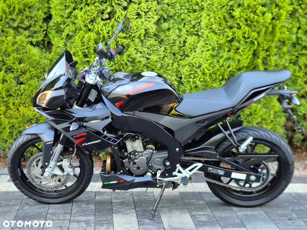 Aprilia Tuono - 5