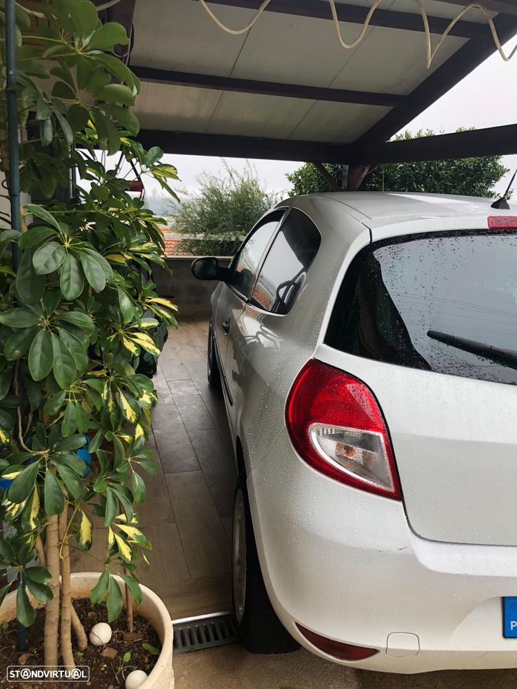 Renault Clio 1.5 dCi Dynamique - 3