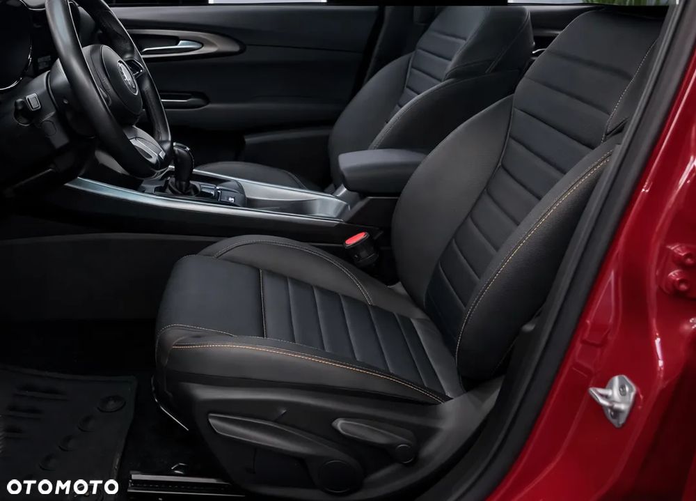 Alfa Romeo Tonale 1.5 T4 GSE mHEV Sprint DCT - 7