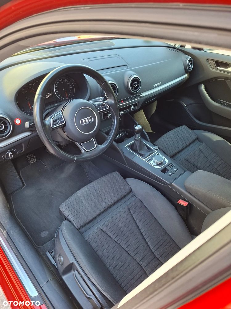 Audi A3 Sportback 2.0 TDI (clean diesel) quattro Attraction - 8