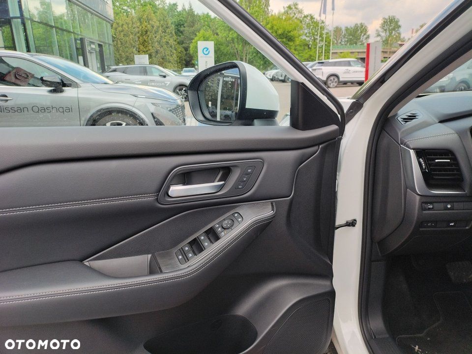 Nissan X-Trail - 14
