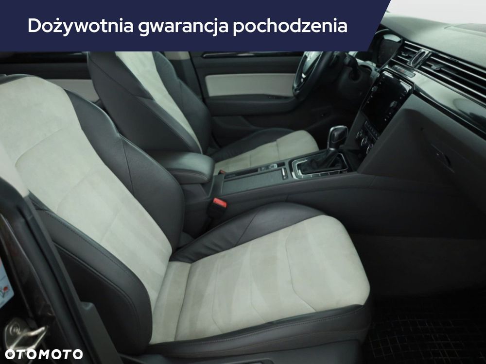 Volkswagen Arteon - 9