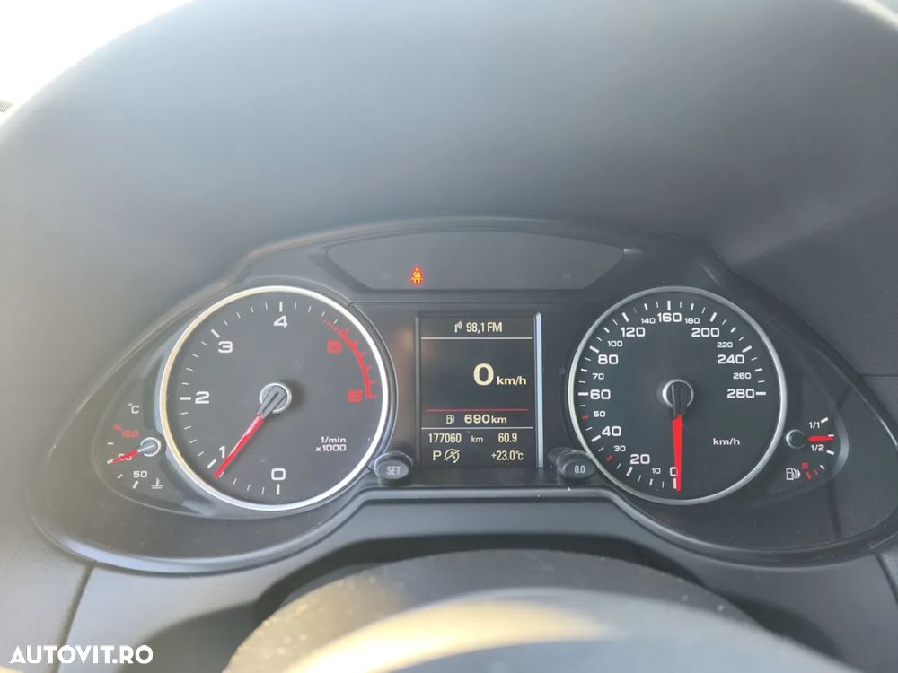 Audi Q5 2.0 TDI Quattro S tronic - 9