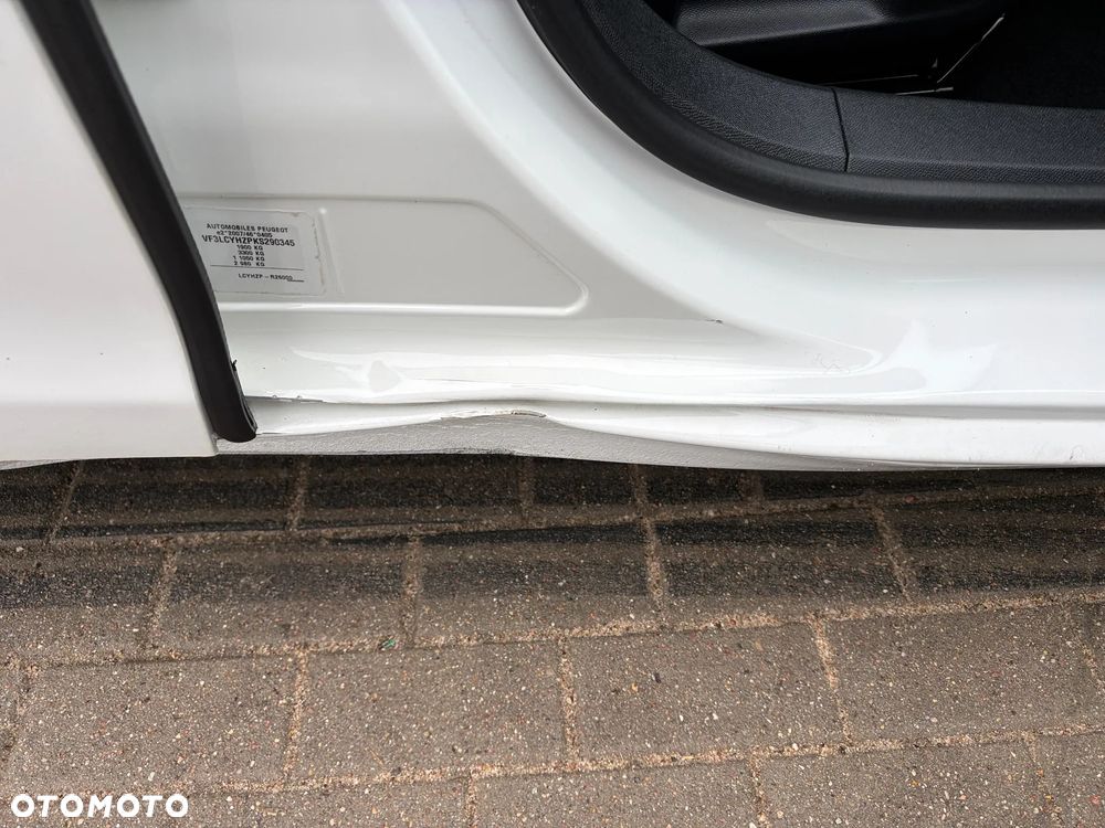 Peugeot 308 BlueHDi FAP 130 Stop & Start Style - 13