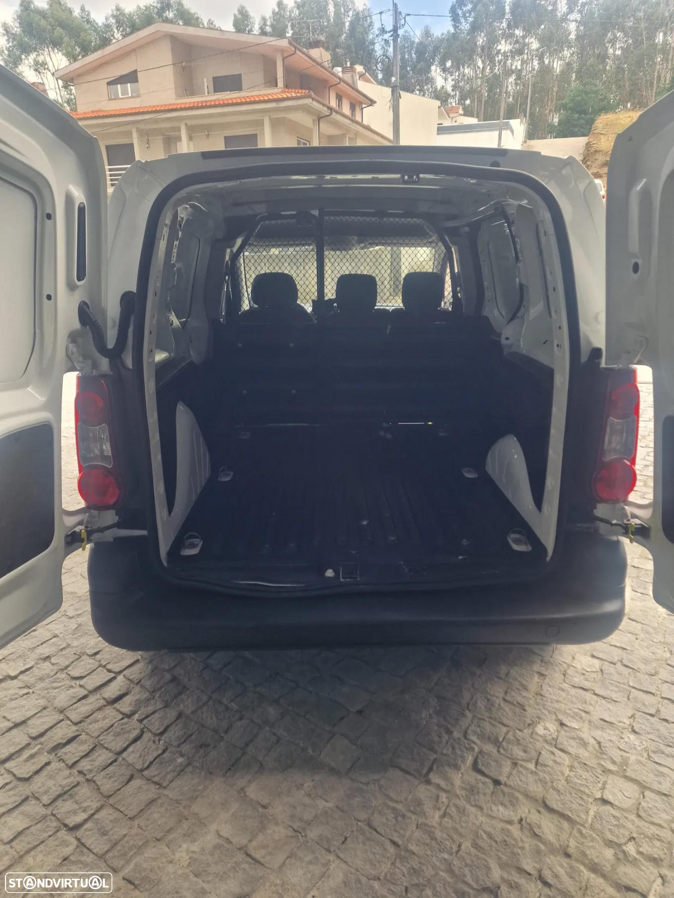 Peugeot Partner 1.6 HDI 3 Lug. 100CV L1 - 10