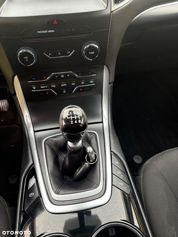 Ford Galaxy 2.0 TDCi Titanium - 14