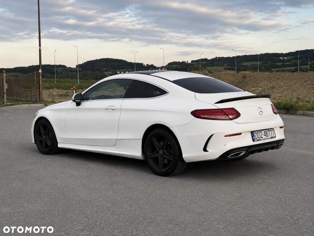 Mercedes-Benz C-Class 2016 photo 5