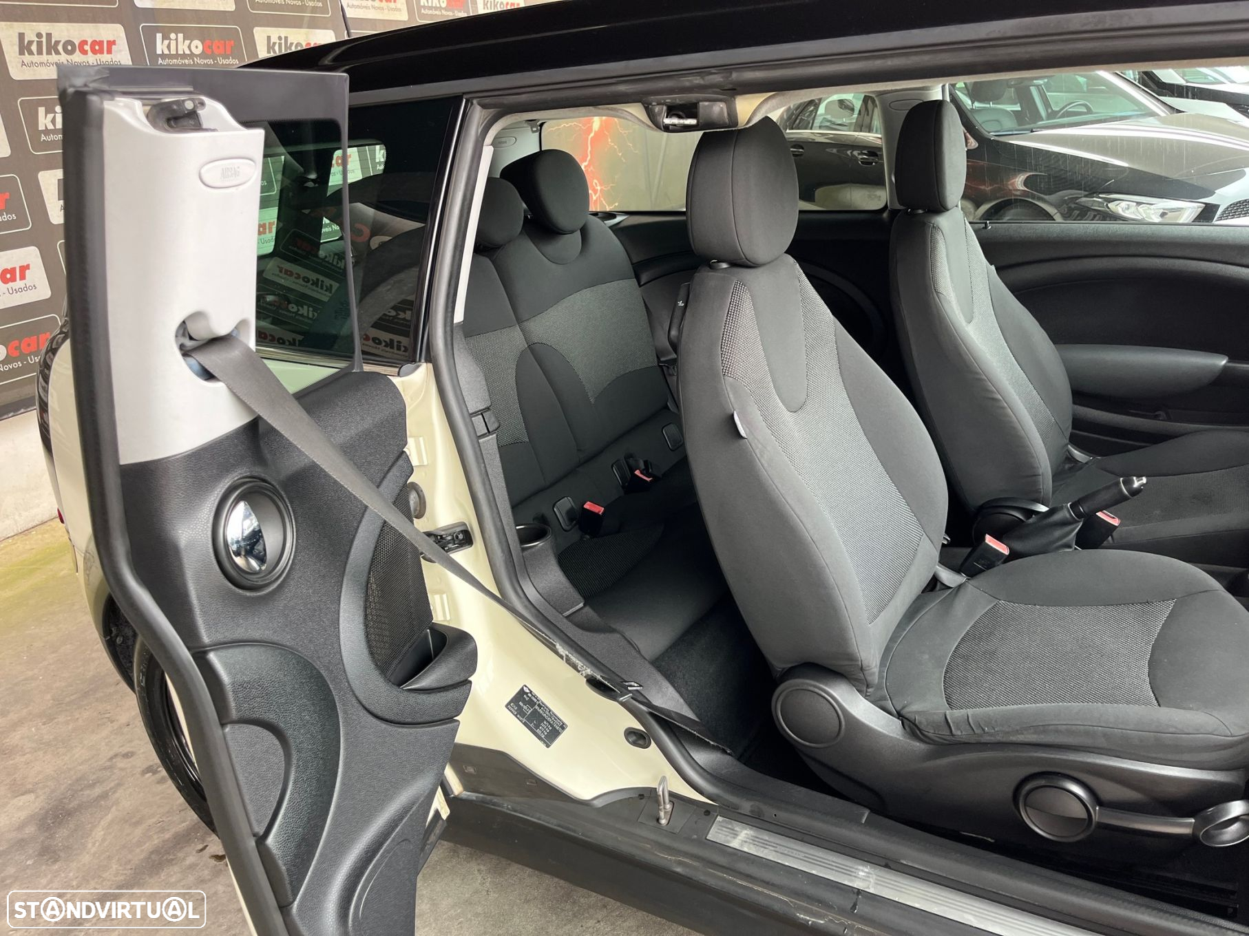 MINI Clubman Cooper D - 31