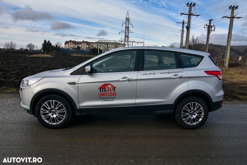 Ford Kuga 2.0 TDCi 2x4 SYNC - 6