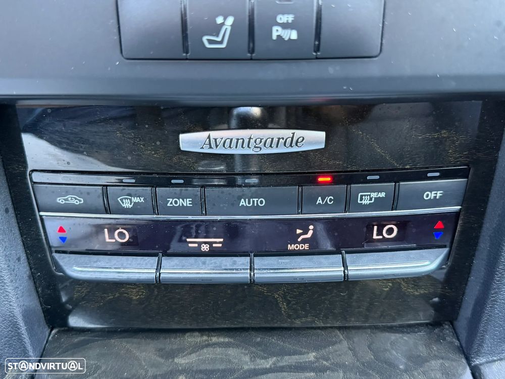 Mercedes-Benz E 250 CDI Avantgarde BlueEfficiency Auto. - 12