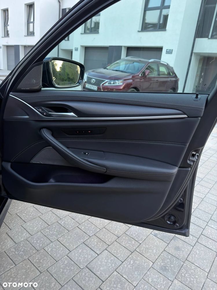 BMW Seria 5 - 30