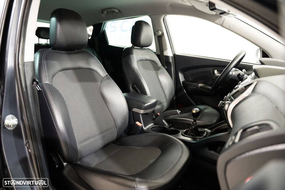 Hyundai ix35 1.7 CRDi VGT Blue Comfort - 14